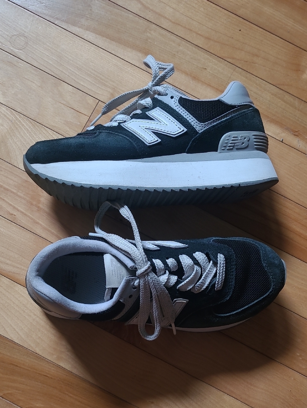 New Balance 574+ Platform Sneakers Black White Women’s 7.5 WL574ZSA